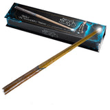 Fantastic Beasts - Newt Scamander's Illuminating Wand Pretend Play